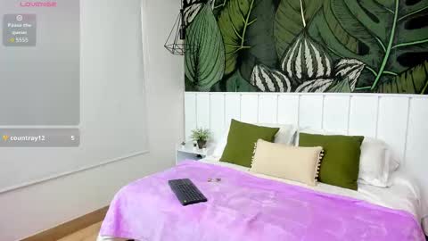   online show from February 10, 4:43 pm