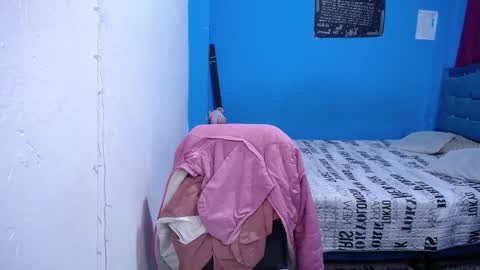 Carolinhe  online show from March 11, 9:17 pm