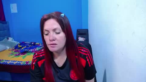 Carolinhe  online show from July 4, 5:09 pm