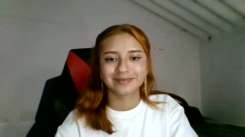 carolinnapinkman online show from July 9, 8:33 pm