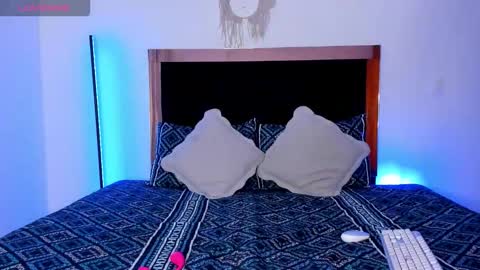 Snapshot of carorosse chatting on September 21, 6:39 pm Caro online show from September 21, 6:39 pm