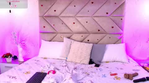 Caro online show from February 20, 9:59 pm