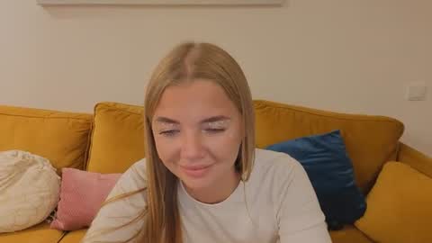 carriebradshawww online show from July 28, 6:20 pm