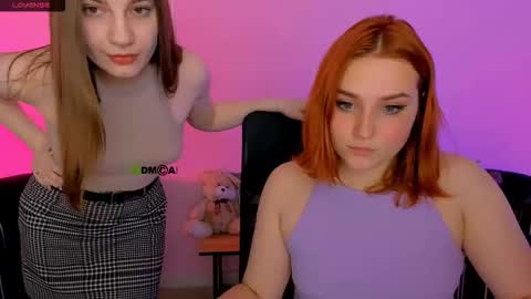 casey_meow_ online show from December 18, 10:09 am