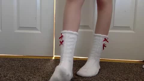 Snapshot of cash13bychanel chatting on February 26, 6:14 pm cash13bychanel online show from February 26, 6:14 pm