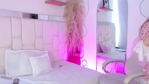 Cassandra online show from March 15, 2:41 pm