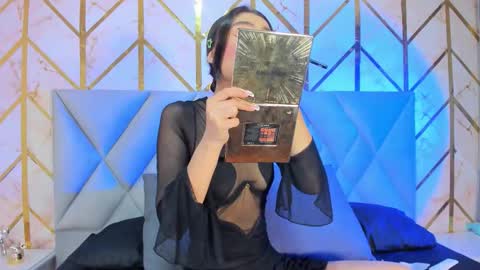 Cassidy online show from November 9, 8:05 pm