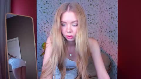 Hello my name is Cassie and my friend Nilo is also here online show from March 8, 7:02 am