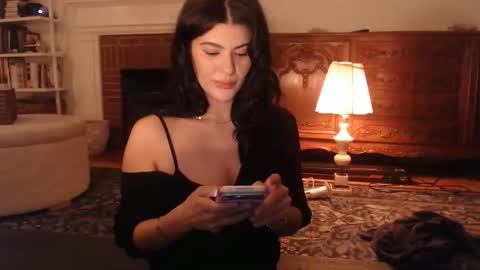 cassiealvarez online show from March 4, 3:24 am