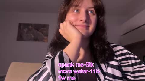 Cassie and Katherine Blondie online show from November 26, 10:55 pm