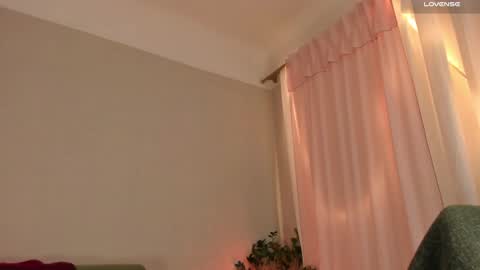  cassandra  online show from January 31, 9:16 pm