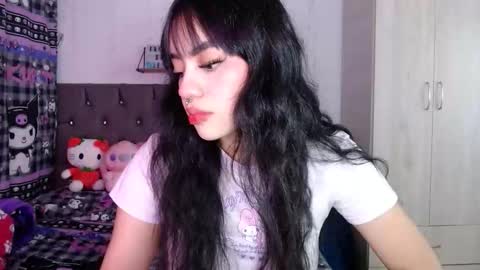 Mila online show from November 20, 5:52 am