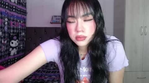 Mila online show from November 24, 6:04 am