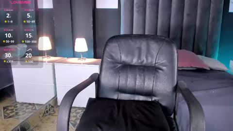 catalella_rouse online show from July 24, 4:10 am