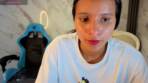 cataleya23_a online show from April 29, 7:41 pm