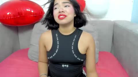 Snapshot of cataleya_bianchi chatting on February 3, 11:36 pm Cataleya online show from February 3, 11:36 pm