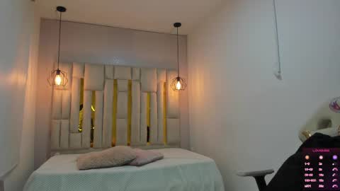 Cataleya online show from October 29, 11:14 am