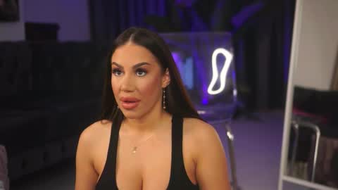 Cataleya online show from January 10, 8:35 pm