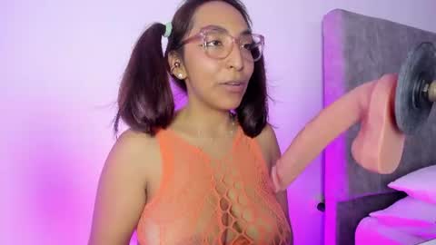 Cata  Monday- Saturday   On line at 0100pm-0700pm online show from June 25, 8:21 pm