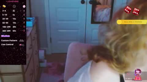 Cate online show from December 4, 11:01 am