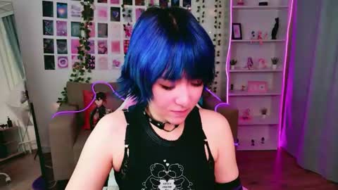 KettieHi My name is Katie I love drawing and I can play the guitar. And  love dancing online show from August 6, 5:47 am