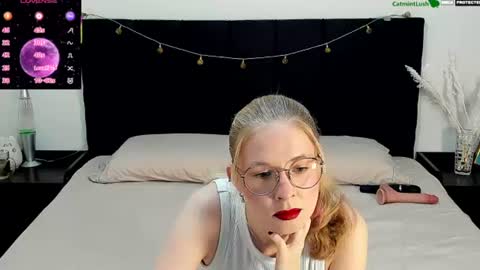 CatmintLush online show from July 14, 11:42 pm