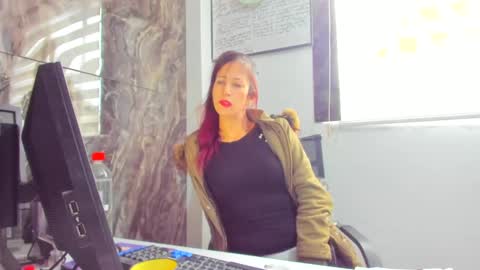 Snapshot of catt_evans1 chatting on February 13, 10:11 pm CATT EVANS online show from February 13, 10:11 pm