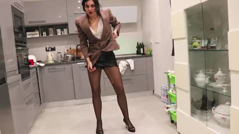 Snapshot of catty190 chatting on February 14, 7:54 pm catty online show from February 14, 7:54 pm