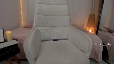 Caty  online show from June 11, 2:53 am
