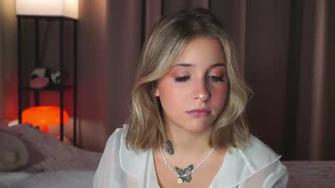 Lina  online show from July 31, 7:26 pm