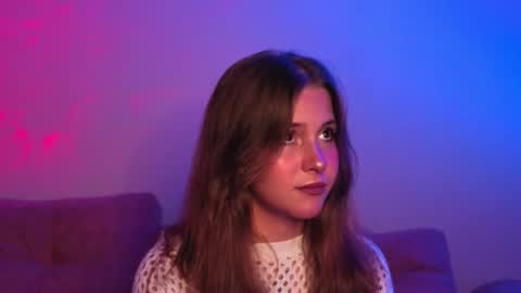 Lina  online show from October 6, 7:29 pm