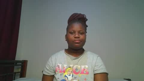 ceepretty25 online show from June 7, 9:27 am