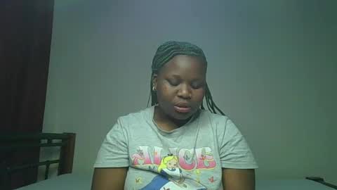 ceepretty25 online show from July 28, 9:29 am