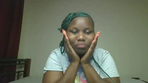 ceepretty25 online show from July 24, 9:07 am