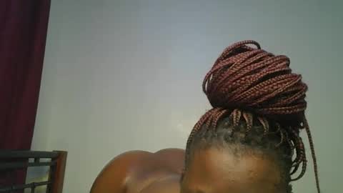 ceepretty25 online show from June 8, 1:28 am