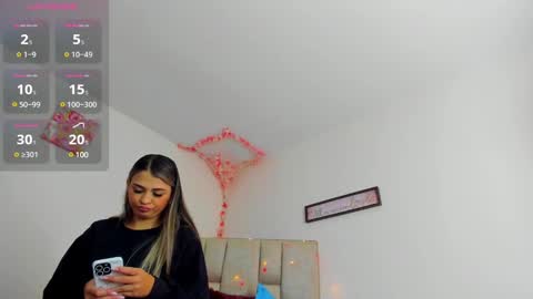 Snapshot of celeste_anderson26 chatting on January 3, 6:35 pm celeste this is my new account online show from January 3, 6:35 pm