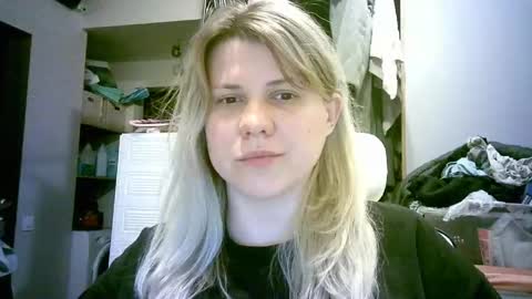 celeste_naughty_ online show from May 5, 10:18 am
