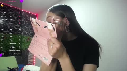 Snapshot of celeste_polis chatting on October 11, 8:00 pm celeste_polis online show from October 11, 8:00 pm