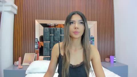 celestebellmont online show from October 12, 1:24 pm