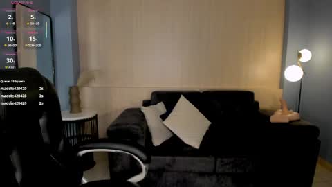 Celeste Moon online show from June 12, 3:03 am