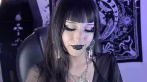   online show from March 15, 12:34 am