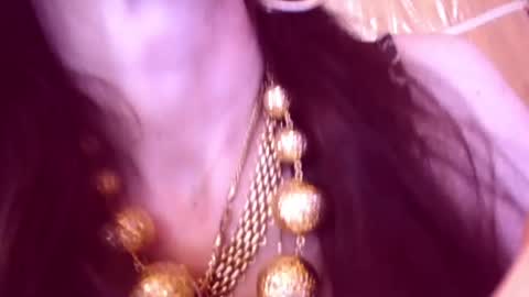 Cerise online show from June 14, 2:35 am