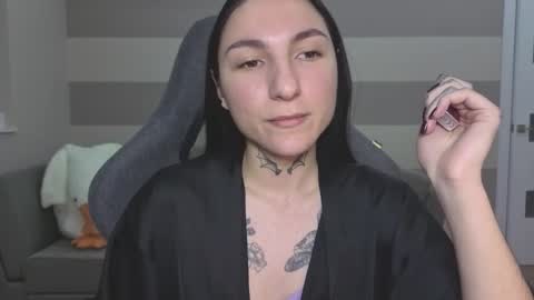 Kate online show from October 2, 9:03 am