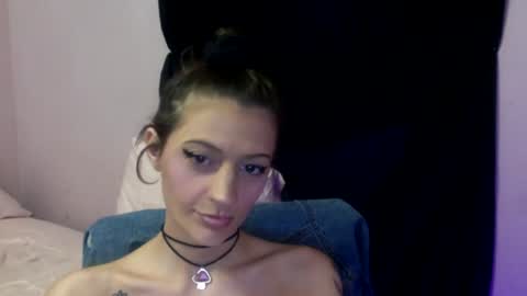 chaia online show from June 23, 1:42 pm