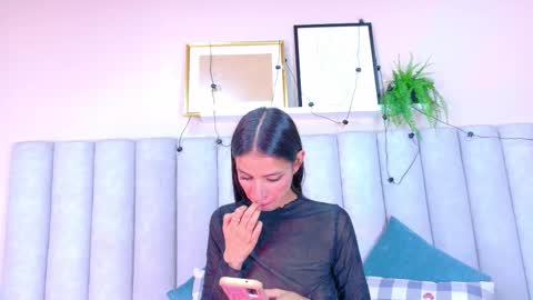 Snapshot of chaneladamss_ chatting on September 29, 2:49 am C H A N E L online show from September 29, 2:49 am