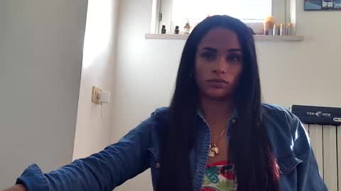 Laura online show from October 11, 12:52 pm