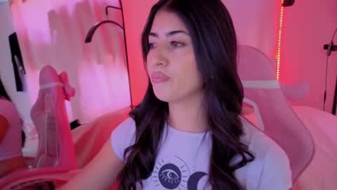 Chanell online show from March 15, 8:44 pm