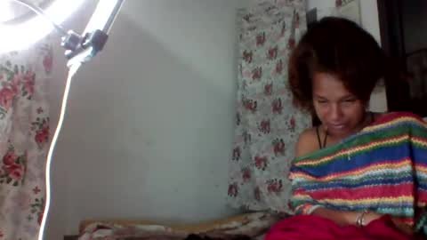Chaniee online show from July 28, 7:39 pm