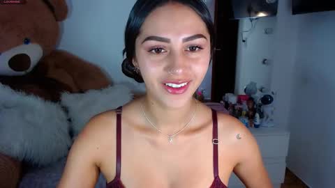 Snapshot of channelrose_1 chatting on December 16, 6:16 pm Isabella online show from December 16, 6:16 pm