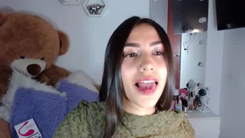 Snapshot of channelrose_1 chatting on January 8, 7:03 am Isabella online show from January 8, 7:03 am